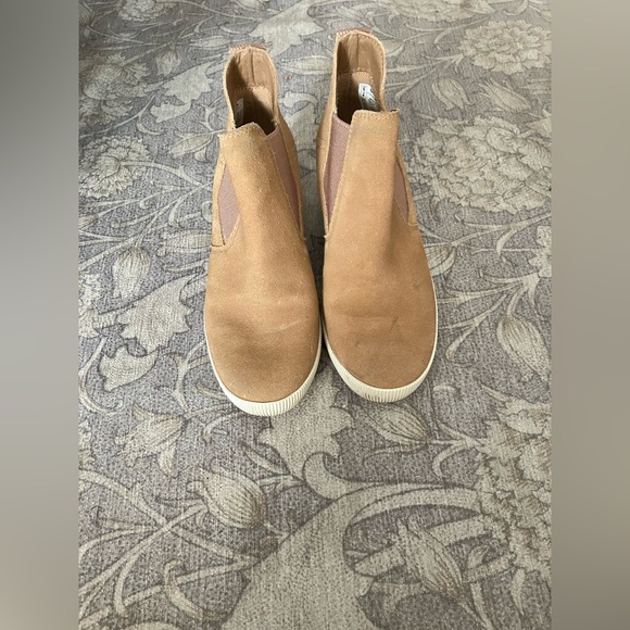 SOREL Out N About wedge sneaker size 6 - Picture 2 of 5